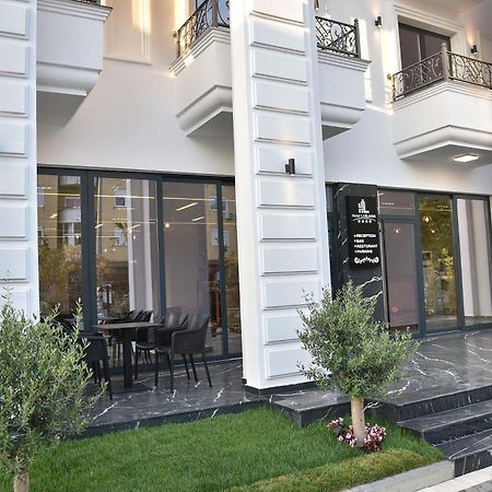 Hotel Lubjana دراس المظهر الخارجي الصورة