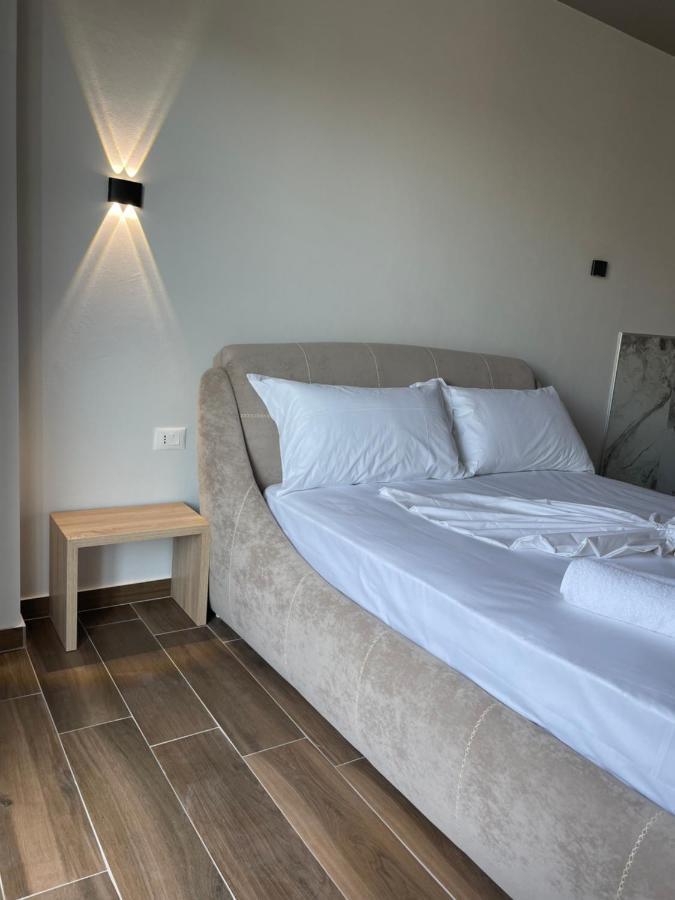 Hotel Lubjana دراس المظهر الخارجي الصورة